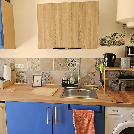 Studio Cosy Avec Terrasse, Plage Des Chalets A Gruissan Lägenhet